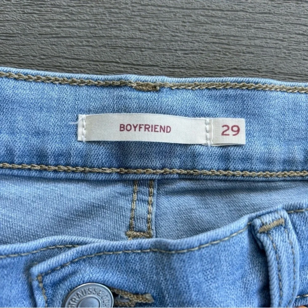 Levi's Boyfriend Women’s 29 - Picture 3 of 9